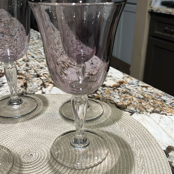 Cristal d’Arques Amethyst Glasses - Picture 3 of 8
